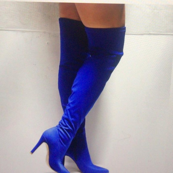 Shoes - Picture 2 of 3